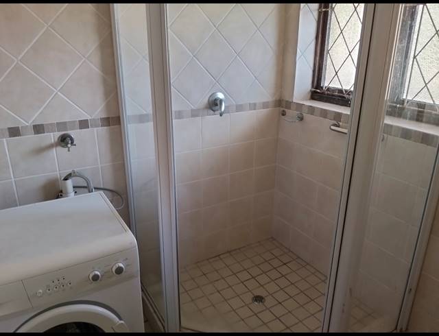 1 BEDROOM APARTMENT TO LET IN UVONGO